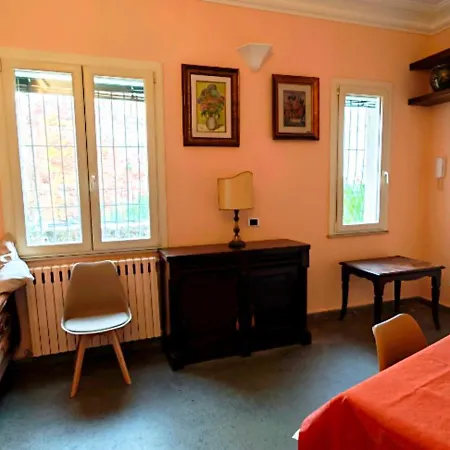 Domus Petrucci With Terrace * Nápoles