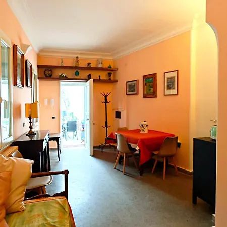 Domus Petrucci With Terrace * Nápoles