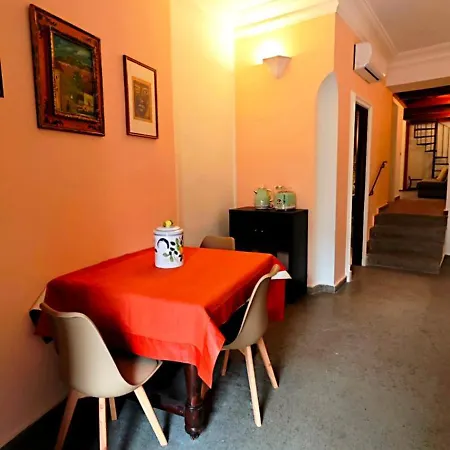 Daire Domus Petrucci With Terrace